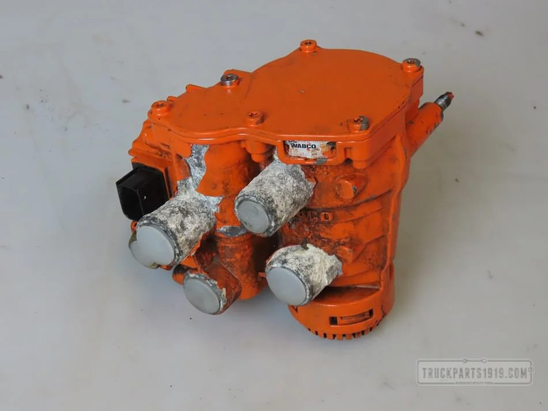Mercedes-Benz Compressed Air System Aanhangwagen EBS ventiel MB MP - Valve pour Camion: photos 1 Mercedes-Benz Compressed Air System Aanhangwagen EBS ventiel MB MP - Valve pour Camion: photos 1