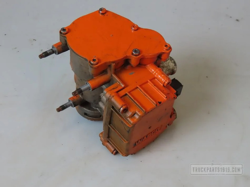 Mercedes-Benz Compressed Air System Aanhangwagen EBS ventiel MB MP - Valve pour Camion: photos 2 Mercedes-Benz Compressed Air System Aanhangwagen EBS ventiel MB MP - Valve pour Camion: photos 2