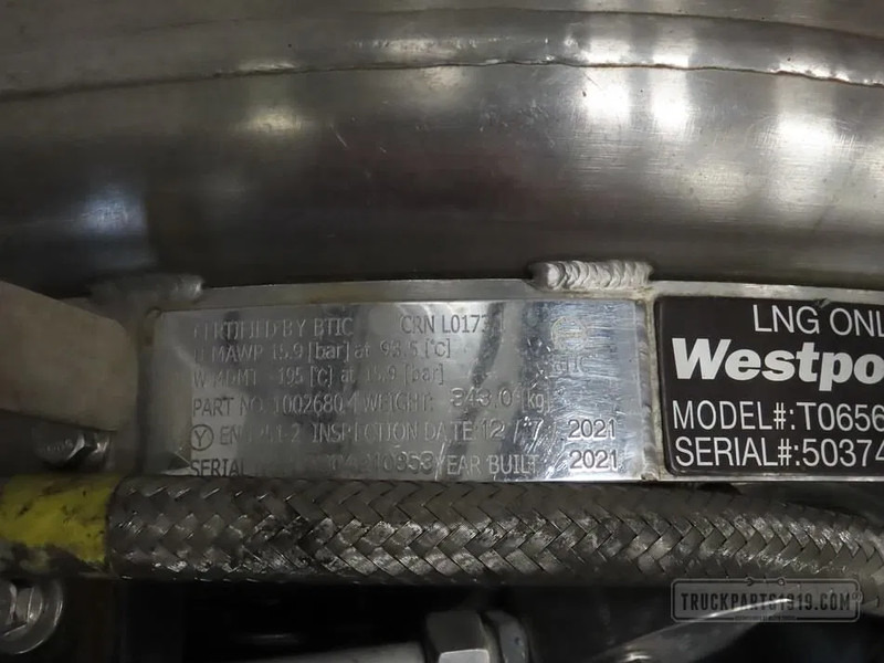 Volvo 23952072 LNG tank 565L Volvo - Réservoir de carburant pour Camion: photos 3 Volvo 23952072 LNG tank 565L Volvo - Réservoir de carburant pour Camion: photos 3