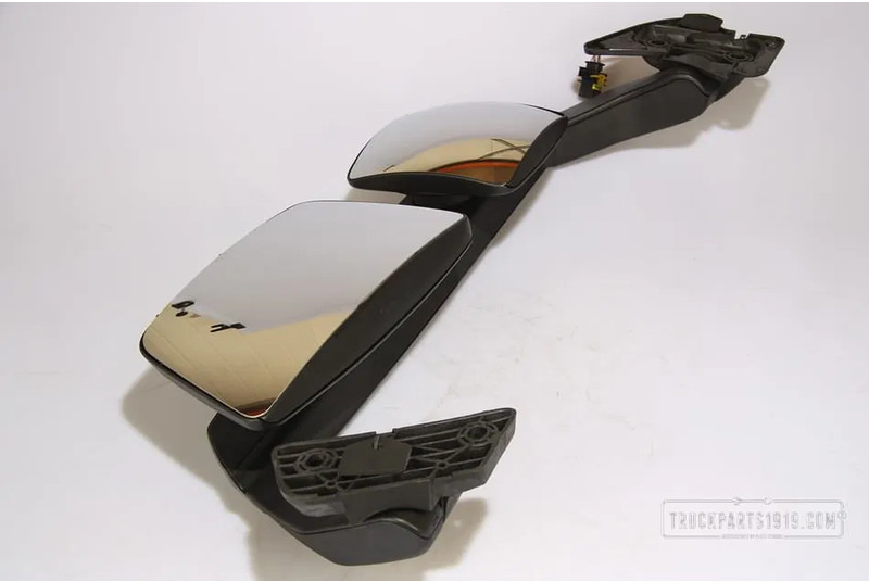 Volvo 82943356 Spiegel compleet FH4 RH - Rétroviseur pour Camion: photos 1 Volvo 82943356 Spiegel compleet FH4 RH - Rétroviseur pour Camion: photos 1