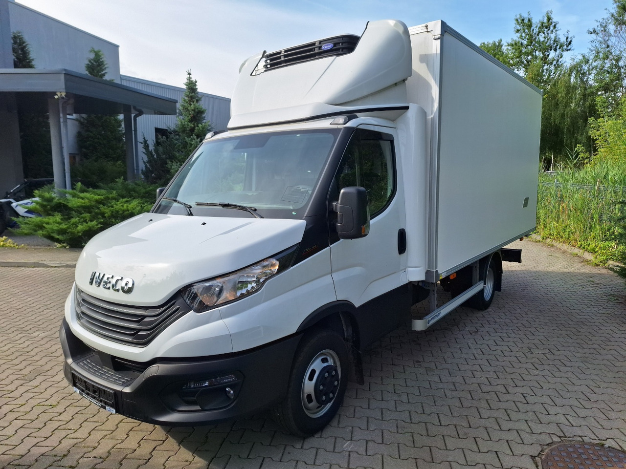 Iveco Daily 70C18 Kühlkoffer LBW BÃR - Utilitaire frigorifique: photos 2 Iveco Daily 70C18 Kühlkoffer LBW BÃR - Utilitaire frigorifique: photos 2