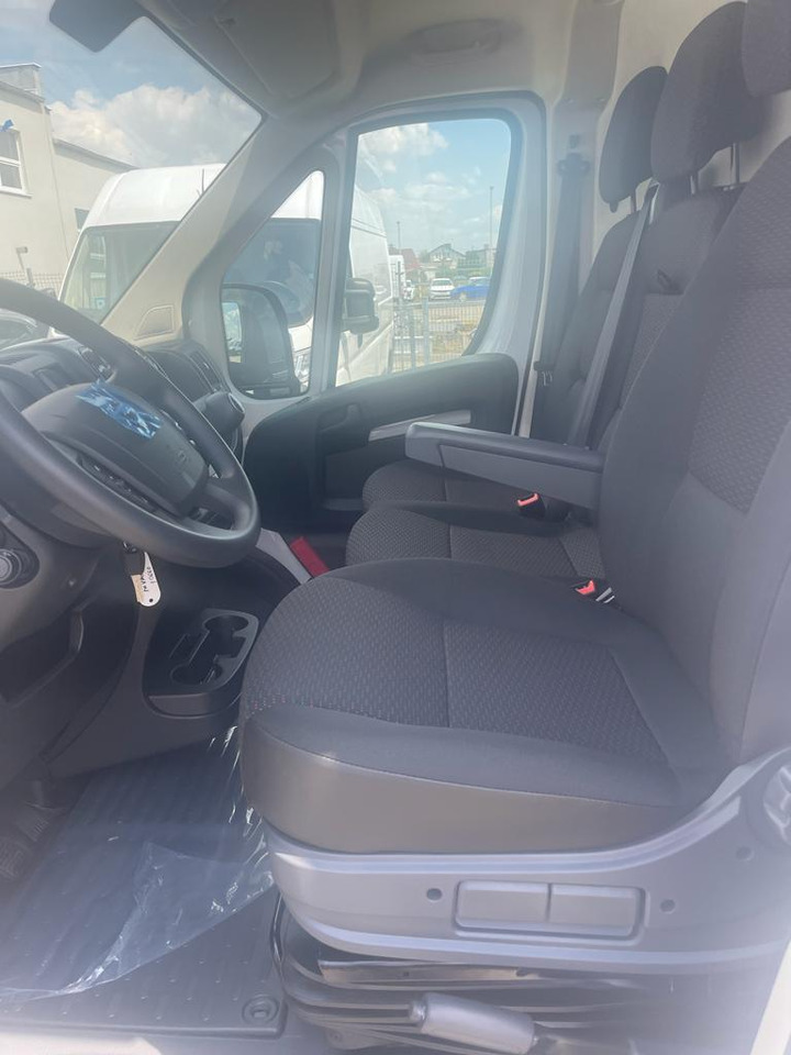 Opel Movano 165 L3H2 - Fourgon utilitaire: photos 4 Opel Movano 165 L3H2 - Fourgon utilitaire: photos 4