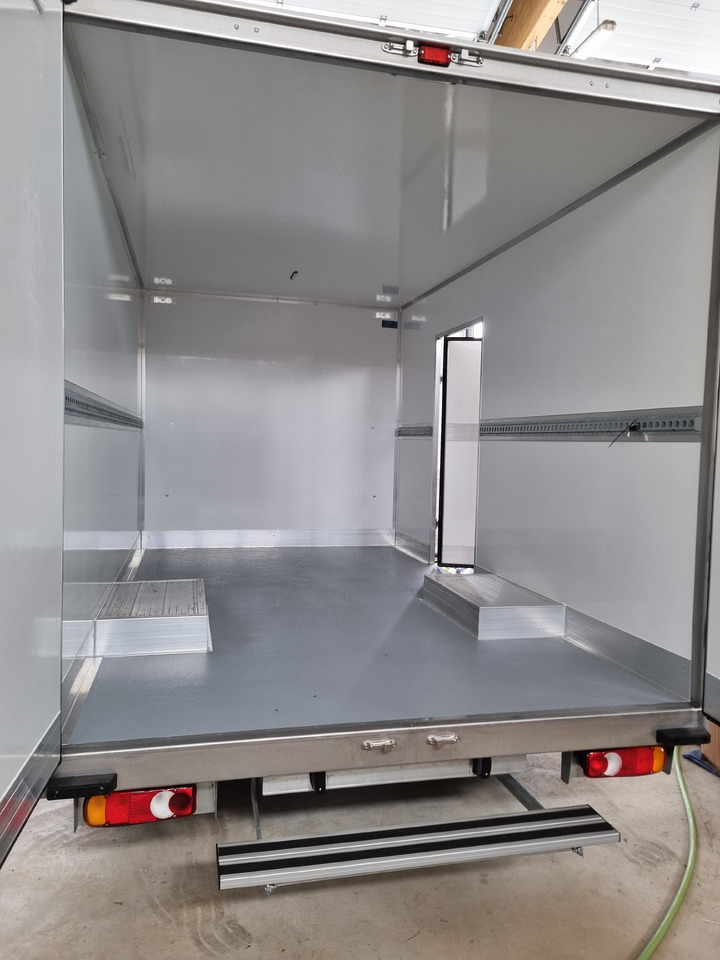 Renault Master 165 Koffer Platform Tiefrahmen - Fourgon grand volume: photos 3 Renault Master 165 Koffer Platform Tiefrahmen - Fourgon grand volume: photos 3