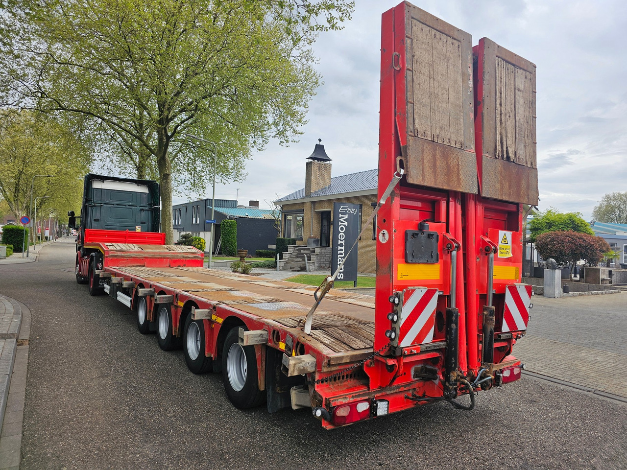 Kässbohrer LB4E With Hydraulic Flip Ramps - Semi-remorque surbaissé: photos 4 Kässbohrer LB4E With Hydraulic Flip Ramps - Semi-remorque surbaissé: photos 4