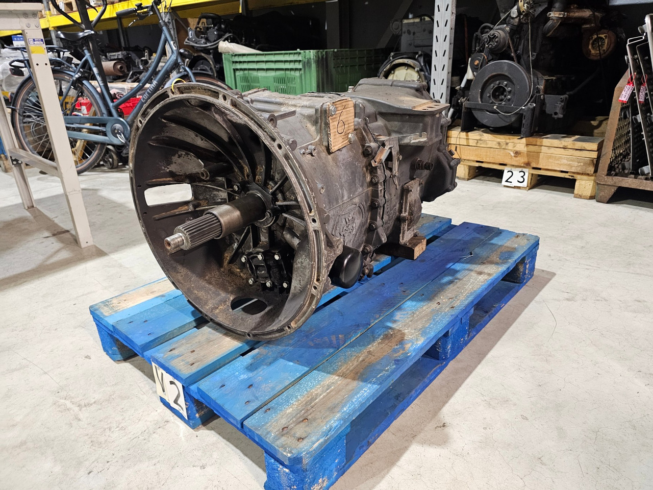 Scania GRS905 - Boîte de vitesse pour Camion: photos 1 Scania GRS905 - Boîte de vitesse pour Camion: photos 1