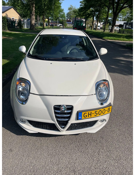 Alfa Romeo MiTo ALFA MITO Diesel ZEER MOOI - Voiture à hayon: photos 2 Alfa Romeo MiTo ALFA MITO Diesel ZEER MOOI - Voiture à hayon: photos 2