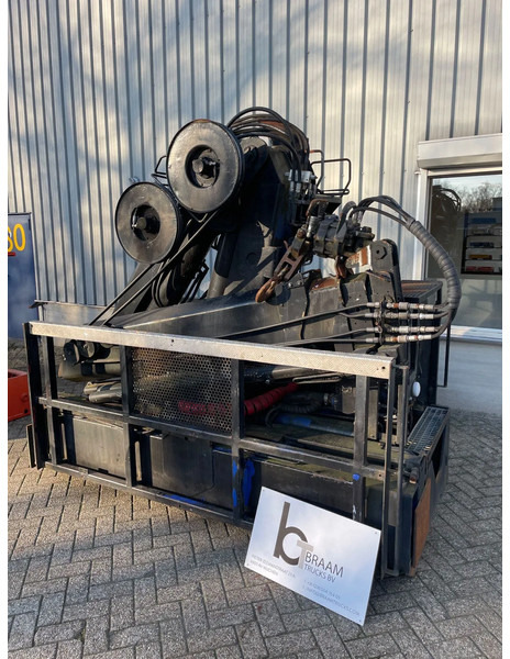 Hiab Hiad 220-F3 tot 9 meter uitschuifbaar. OOK NOG EEN KENIS KRAAN - Grue auxiliaire: photos 3 Hiab Hiad 220-F3 tot 9 meter uitschuifbaar. OOK NOG EEN KENIS KRAAN - Grue auxiliaire: photos 3