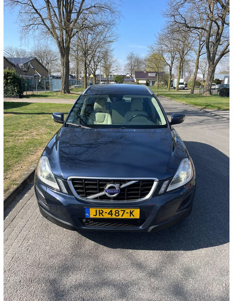 Volvo XC60 XC60 DZ88/DZ8850 5 Cilinder Euro 5 - Voiture à hayon: photos 2 Volvo XC60 XC60 DZ88/DZ8850 5 Cilinder Euro 5 - Voiture à hayon: photos 2
