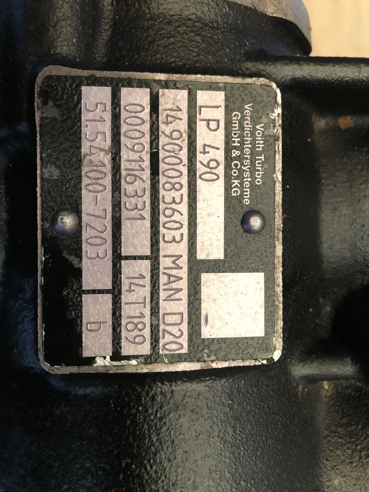 AIR COMPRESSOR MAN TGA 2 CYLINDERS MAN TGA - Compresseur pour Camion: photos 1 AIR COMPRESSOR MAN TGA 2 CYLINDERS MAN TGA - Compresseur pour Camion: photos 1