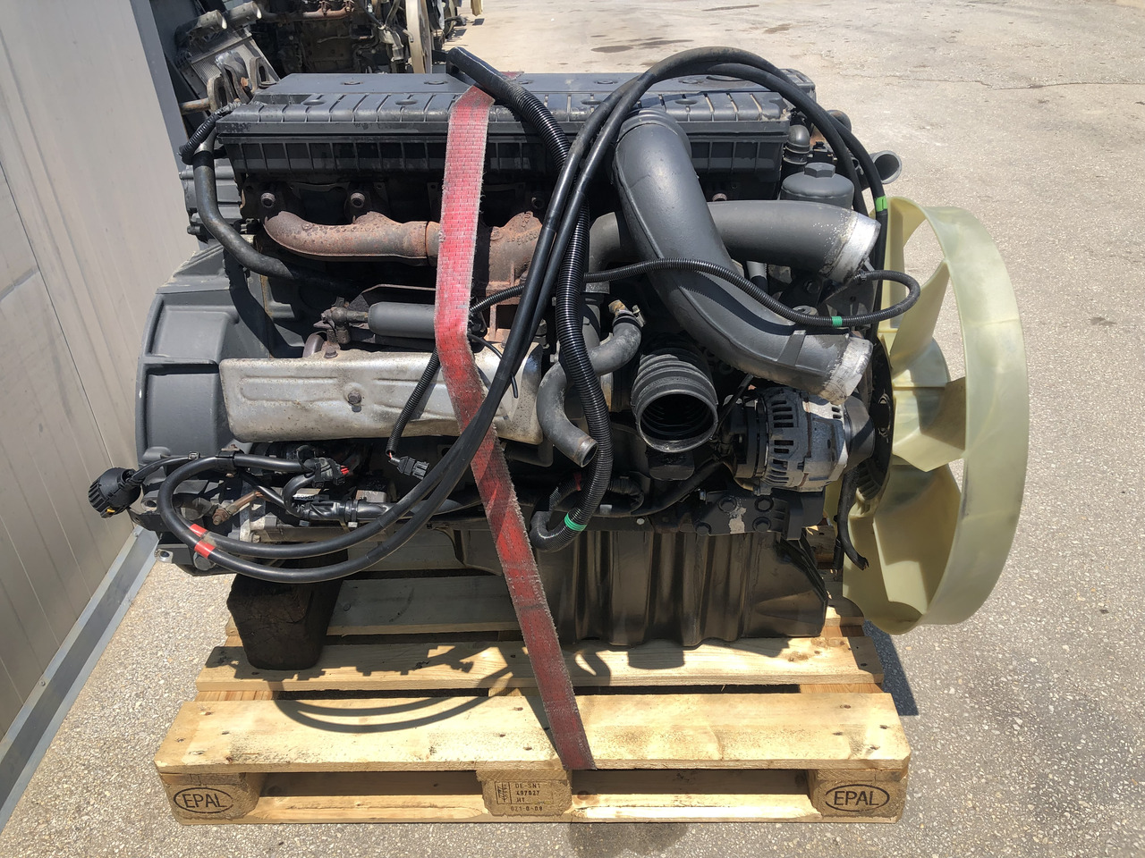 AXOR OM926LA EURO 3 - Moteur et pièces pour Camion: photos 3 AXOR OM926LA EURO 3 - Moteur et pièces pour Camion: photos 3