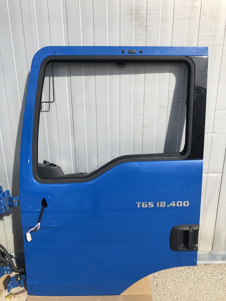 DOORS MAN TGS COMPLETE - Portière et pièces pour Camion: photos 3 DOORS MAN TGS COMPLETE - Portière et pièces pour Camion: photos 3