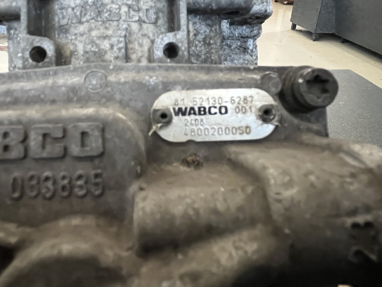 FOOT BRAKE VALVE ELECTRONIC BRAKE SYSTEM MAN TGM-TGL - Pièces de frein pour Camion: photos 5 FOOT BRAKE VALVE ELECTRONIC BRAKE SYSTEM MAN TGM-TGL - Pièces de frein pour Camion: photos 5