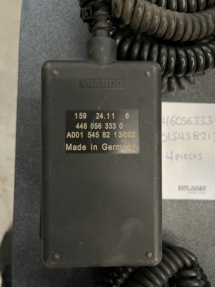 OPERATING UNIT AIR SUSPENSION WABCO - Suspension pour Camion: photos 3 OPERATING UNIT AIR SUSPENSION WABCO - Suspension pour Camion: photos 3