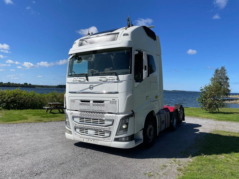 Volvo FH16 600 - Tracteur routier: photos 1 Volvo FH16 600 - Tracteur routier: photos 1