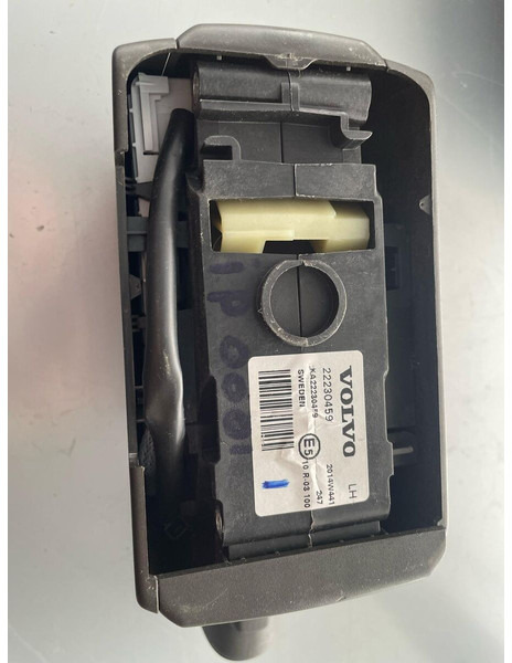 Volvo FH4 - Levier de vitesse: photos 2 Volvo FH4 - Levier de vitesse: photos 2