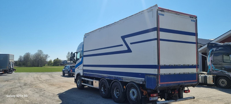 Volvo FH540 - Camion fourgon: photos 4 Volvo FH540 - Camion fourgon: photos 4
