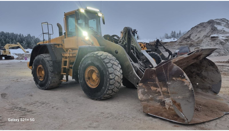 Volvo L220E - Chargeuse sur pneus: photos 4 Volvo L220E - Chargeuse sur pneus: photos 4