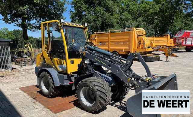 Eurotrac W12F , W 12 F , w12f - Chargeuse sur pneus: photos 4 Eurotrac W12F , W 12 F , w12f - Chargeuse sur pneus: photos 4
