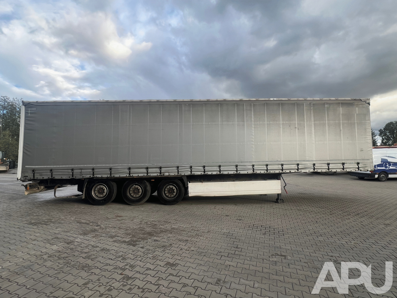 Naczepa ciężarowa KRONE en crédit-bail Naczepa ciężarowa KRONE: photos 6 Naczepa ciężarowa KRONE en crédit-bail Naczepa ciężarowa KRONE: photos 6