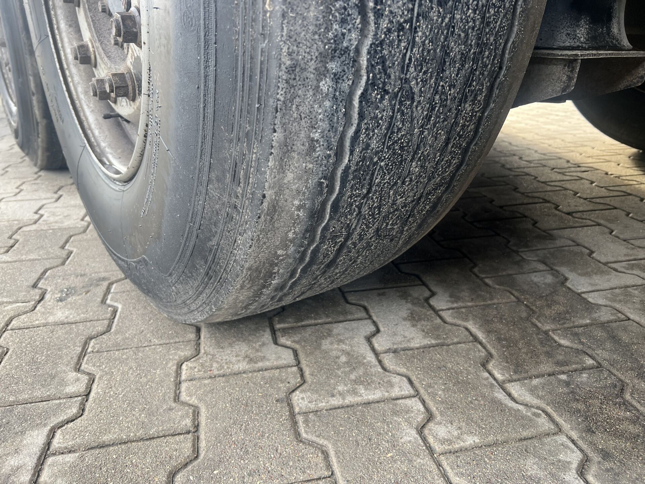 Naczepa ciężarowa KRONE en crédit-bail Naczepa ciężarowa KRONE: photos 12 Naczepa ciężarowa KRONE en crédit-bail Naczepa ciężarowa KRONE: photos 12