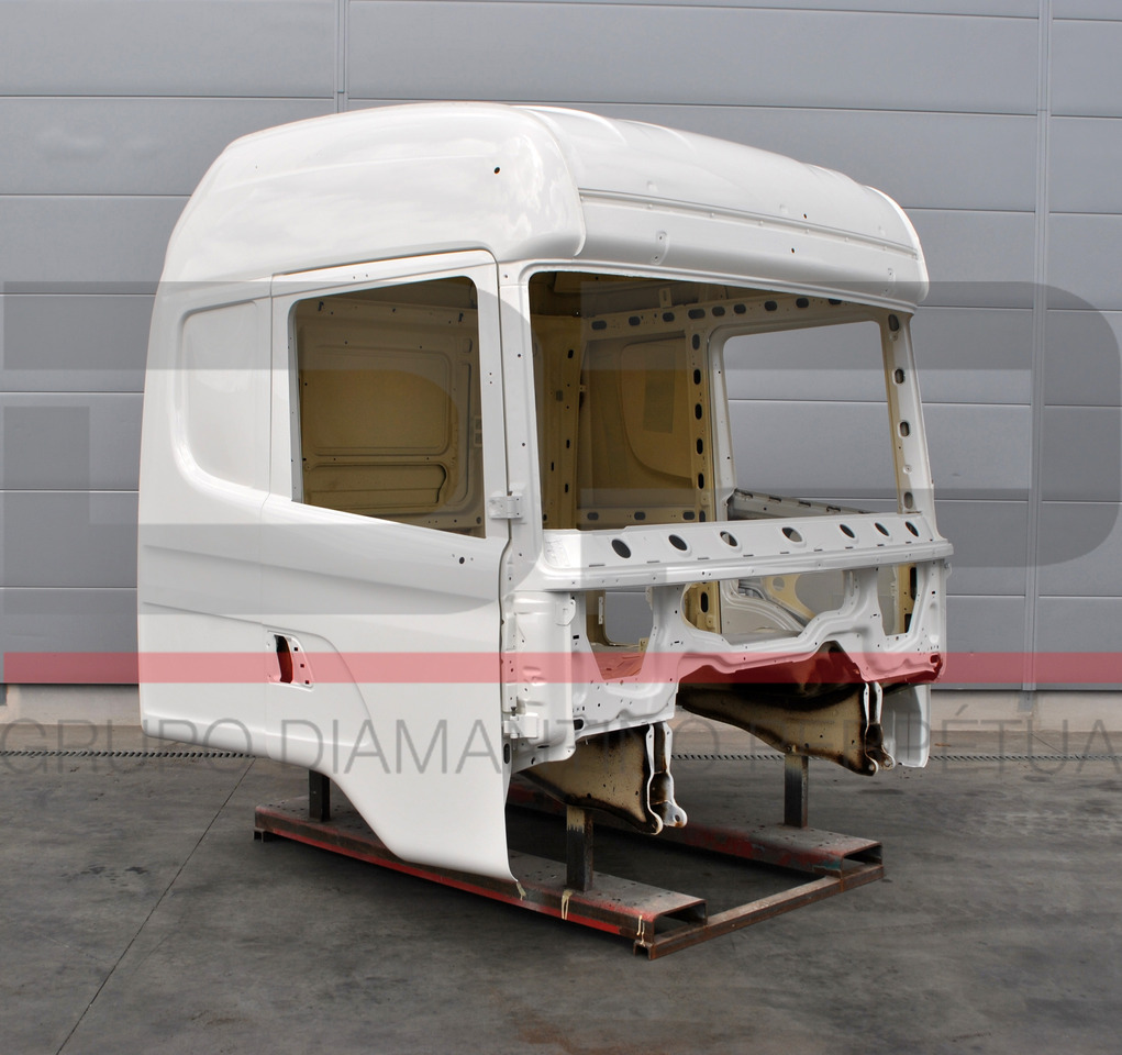 Scania Cabine nua CR 19 Highline (porta peq.) PGRT - Cabine pour Camion: photos 3 Scania Cabine nua CR 19 Highline (porta peq.) PGRT - Cabine pour Camion: photos 3