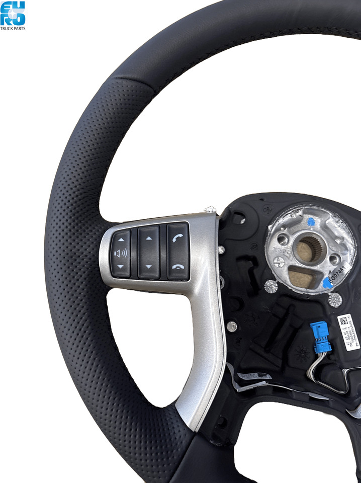 DAF STEERING WHEEL WITH 5 SWITCHES + DEPOSIT 2020858 - Volant pour Camion: photos 4 DAF STEERING WHEEL WITH 5 SWITCHES + DEPOSIT 2020858 - Volant pour Camion: photos 4