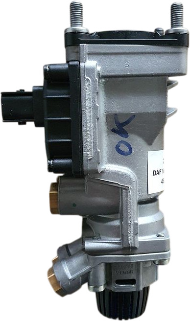 DAF VOETREMWENTIEL | 2136030 - Valve de frein pour Camion: photos 2 DAF VOETREMWENTIEL | 2136030 - Valve de frein pour Camion: photos 2
