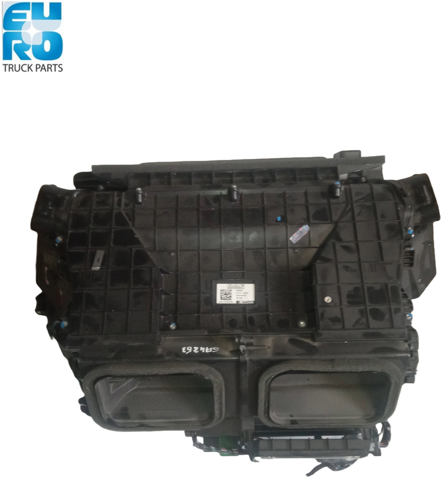 DAF XF 106 HEATER, CCC 2017-USED+DEPOSIT 2302628U - Radiateur pour Camion: photos 4 DAF XF 106 HEATER, CCC 2017-USED+DEPOSIT 2302628U - Radiateur pour Camion: photos 4