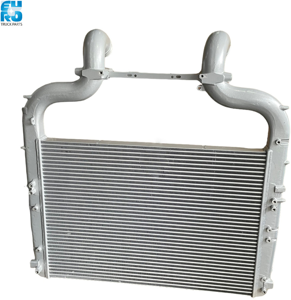 DAF XF 106 INTERKOELER + BORG 2050841REC - Intercooler pour Camion: photos 2 DAF XF 106 INTERKOELER + BORG 2050841REC - Intercooler pour Camion: photos 2