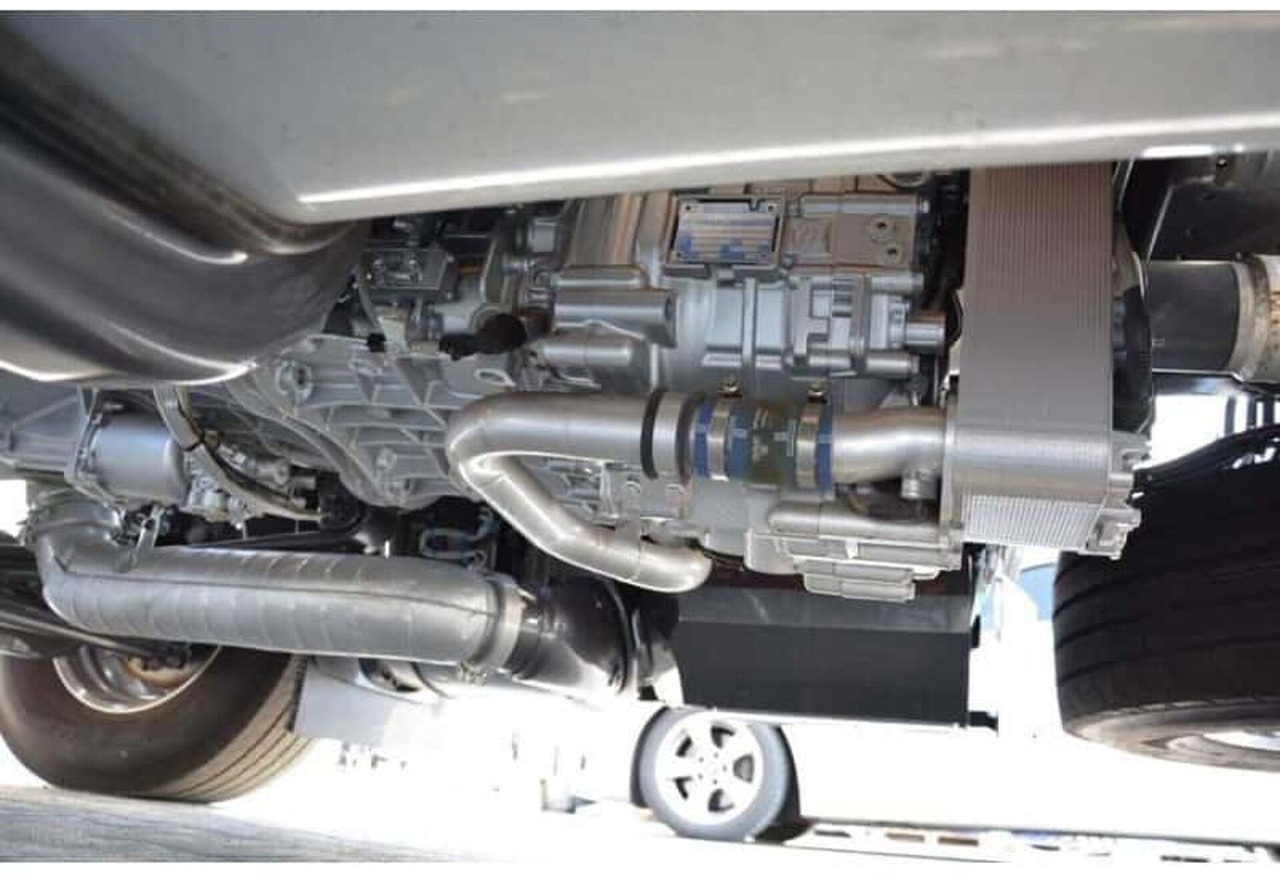 Nieuwe ZF12S2331TD DAF XF106 handbak - Boîte de vitesse pour Camion: photos 1 Nieuwe ZF12S2331TD DAF XF106 handbak - Boîte de vitesse pour Camion: photos 1