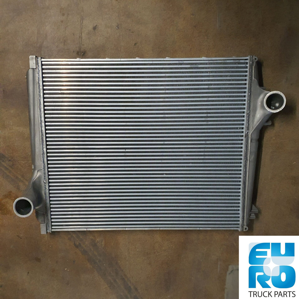 VOLVO FH4 INTERCOOLER 21208268R - Intercooler pour Camion: photos 1 VOLVO FH4 INTERCOOLER 21208268R - Intercooler pour Camion: photos 1