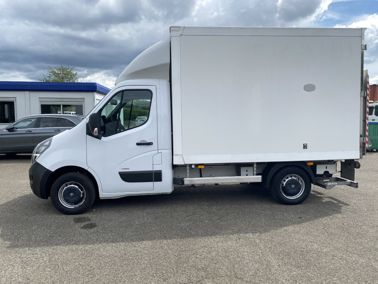 OPEL movano diesel hayon étagères - Utilitaire frigorifique: photos 2 OPEL movano diesel hayon étagères - Utilitaire frigorifique: photos 2