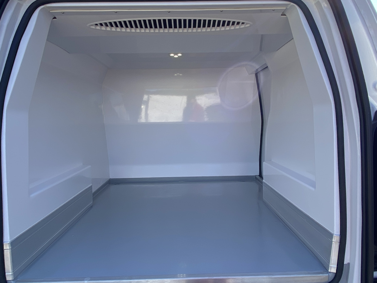 Opel Combo - Utilitaire frigorifique: photos 4 Opel Combo - Utilitaire frigorifique: photos 4