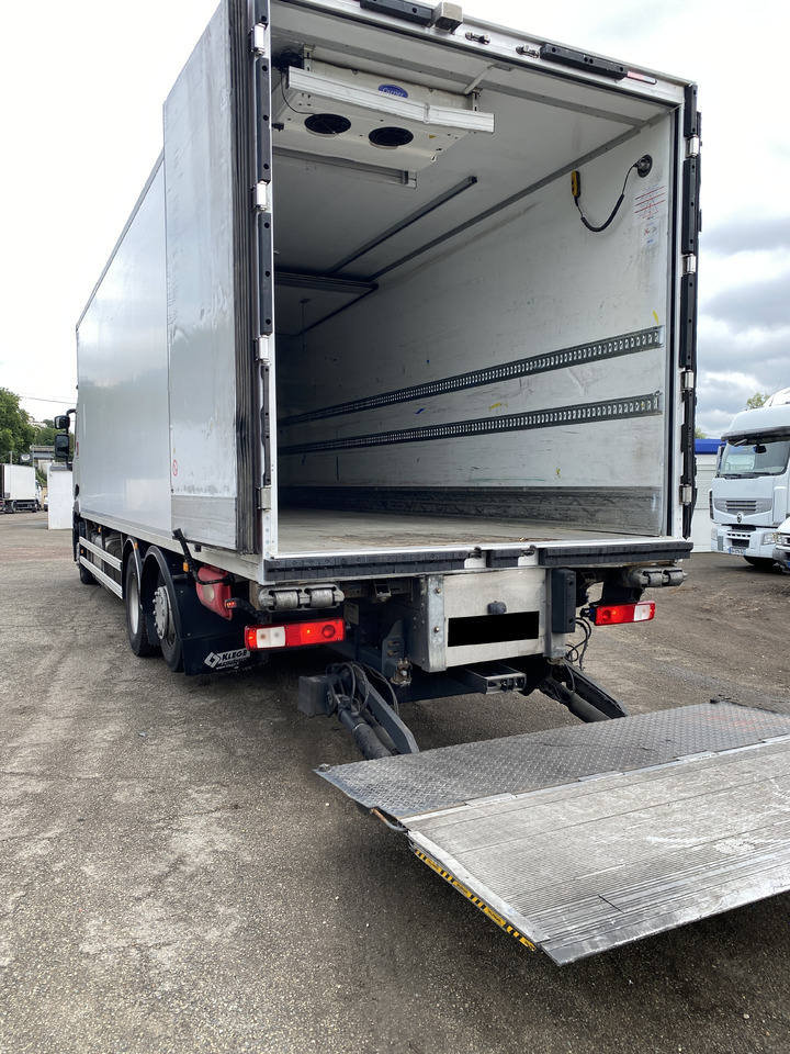 RENAULT T - Camion frigorifique: photos 3 RENAULT T - Camion frigorifique: photos 3