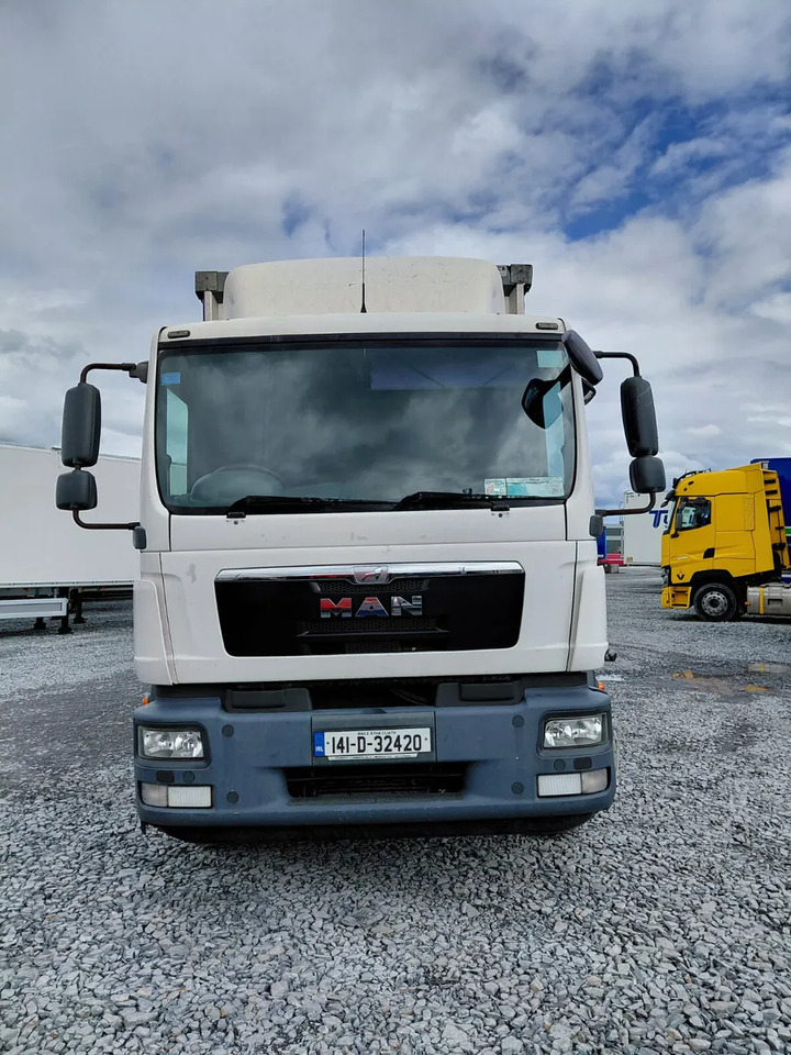 2014 – Man TGM 18.250 2DR AUTO 4X2 - Camion à rideaux coulissants: photos 2 2014 – Man TGM 18.250 2DR AUTO 4X2 - Camion à rideaux coulissants: photos 2