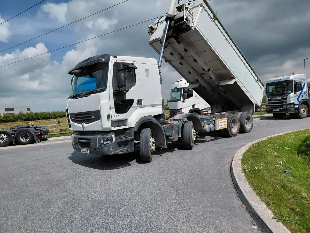 2014 Renault Premium Lander - Camion benne: photos 2 2014 Renault Premium Lander - Camion benne: photos 2