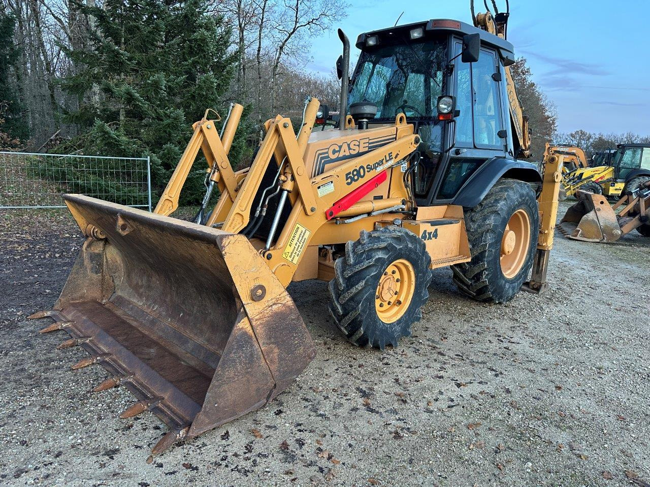 CASE 580 SLE - Tractopelle: photos 3 CASE 580 SLE - Tractopelle: photos 3