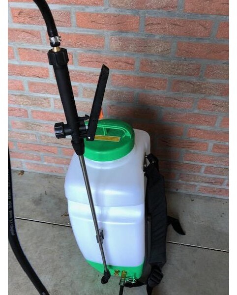 Seaflo Accu rug spuit, 20 liter - Pulvé porté: photos 5 Seaflo Accu rug spuit, 20 liter - Pulvé porté: photos 5