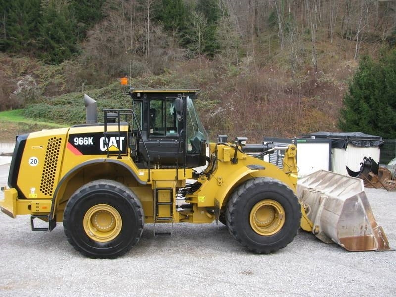 CAT 966K Top stanje  - Chargeuse sur pneus: photos 5 CAT 966K Top stanje  - Chargeuse sur pneus: photos 5