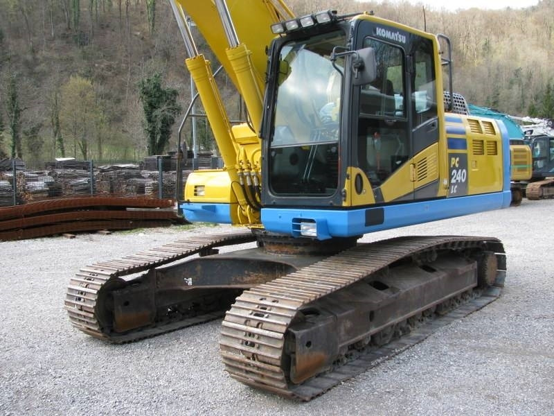 Komatsu PC 240 NLC-10 TOP stroj - Pelle sur chenille: photos 2 Komatsu PC 240 NLC-10 TOP stroj - Pelle sur chenille: photos 2
