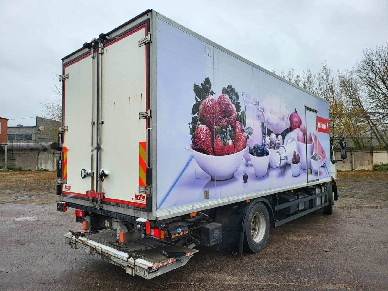 Camion frigorifique Volvo FL 280: photos 7