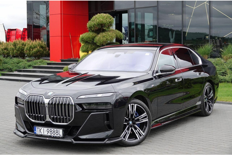 BMW 7 xDrive M Sport - Berline: photos 1 BMW 7 xDrive M Sport - Berline: photos 1