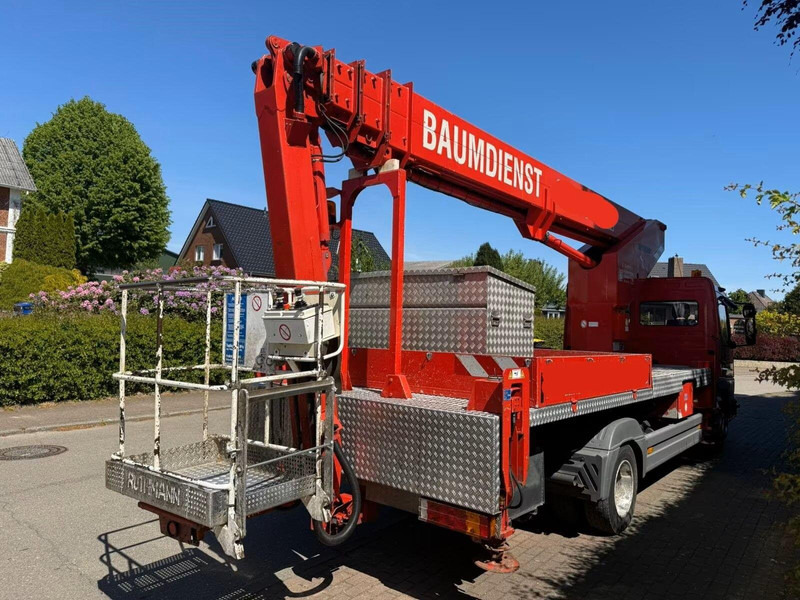 Mercedes-Benz Atego 815 - Lifting basket truck - Camion, Camion grue: photos 3 Mercedes-Benz Atego 815 - Lifting basket truck - Camion, Camion grue: photos 3