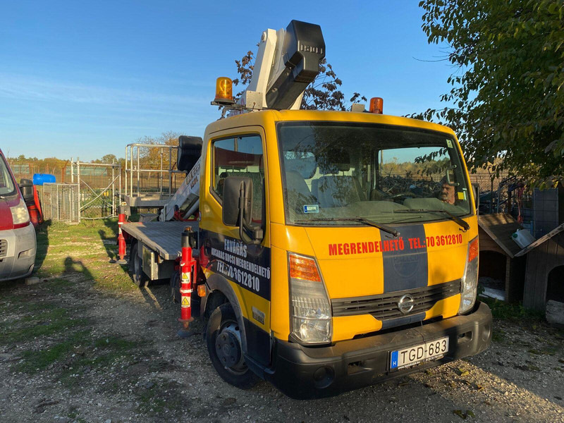 Nissan Cabstar 35.12 - ISOLI PT 225 aerial working platform 22,5m - 3,5 - Camion, Camion grue: photos 1 Nissan Cabstar 35.12 - ISOLI PT 225 aerial working platform 22,5m - 3,5 - Camion, Camion grue: photos 1