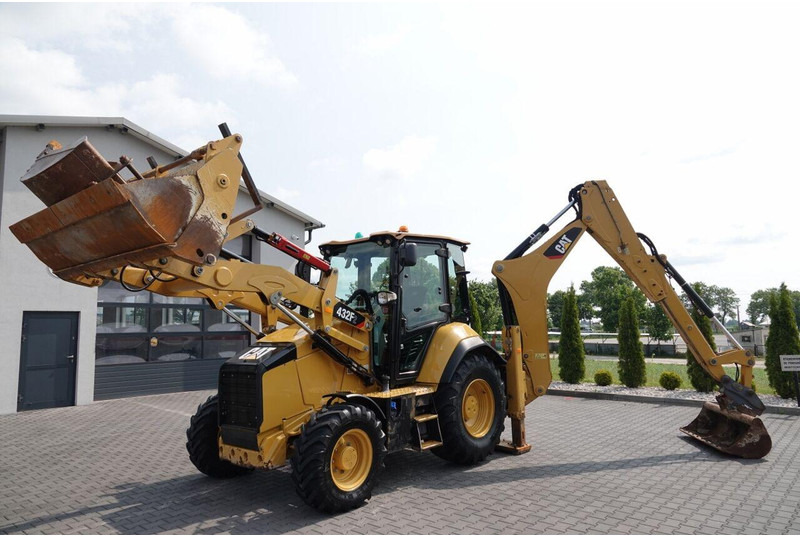 Caterpillar 432 F2 / KOPARKO-ŁADOWARKA / 2019 ROK / KOMPLET ŁYŻEK - Tractopelle: photos 2 Caterpillar 432 F2 / KOPARKO-ŁADOWARKA / 2019 ROK / KOMPLET ŁYŻEK - Tractopelle: photos 2