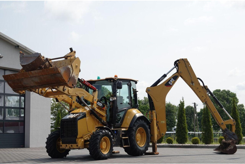 Caterpillar 432 F2 / KOPARKO-ŁADOWARKA / 2019 ROK / KOMPLET ŁYŻEK - Tractopelle: photos 1 Caterpillar 432 F2 / KOPARKO-ŁADOWARKA / 2019 ROK / KOMPLET ŁYŻEK - Tractopelle: photos 1