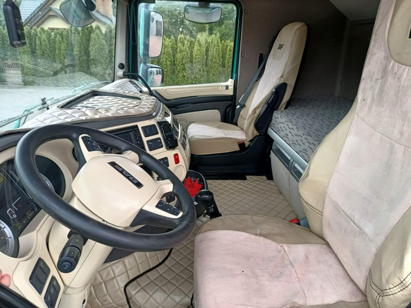 DAF 460 - Camion plateau: photos 4 DAF 460 - Camion plateau: photos 4