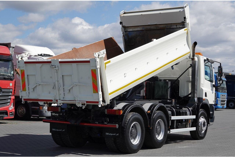 DAF CF 85.410 / 6X4 / WYWROTKA 2 STR / BORDMATIC / HYDROBURTA / MANU - Camion benne: photos 3 DAF CF 85.410 / 6X4 / WYWROTKA 2 STR / BORDMATIC / HYDROBURTA / MANU - Camion benne: photos 3