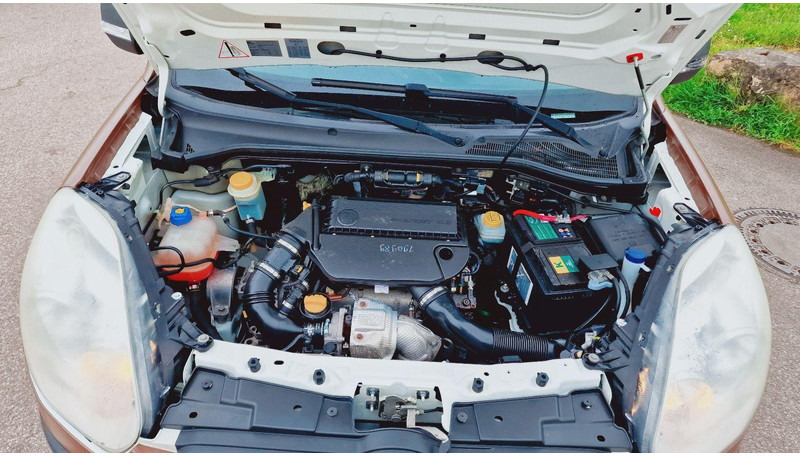 Fiat Doblò en crédit-bail Fiat Doblò: photos 13 Fiat Doblò en crédit-bail Fiat Doblò: photos 13