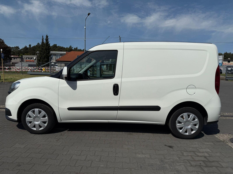 Fiat Doblò L1 Chłodnia Izoterma do 0 stopni Zarejestrowany w PL - Utilitaire frigorifique: photos 2 Fiat Doblò L1 Chłodnia Izoterma do 0 stopni Zarejestrowany w PL - Utilitaire frigorifique: photos 2